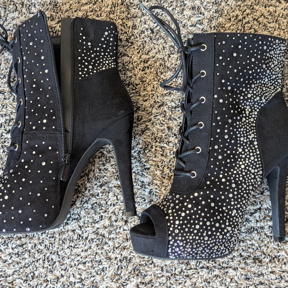 torrid Black Rhinestone Lace-Up Peep-Toe Stiletto Booties - Picture 5 of 6
